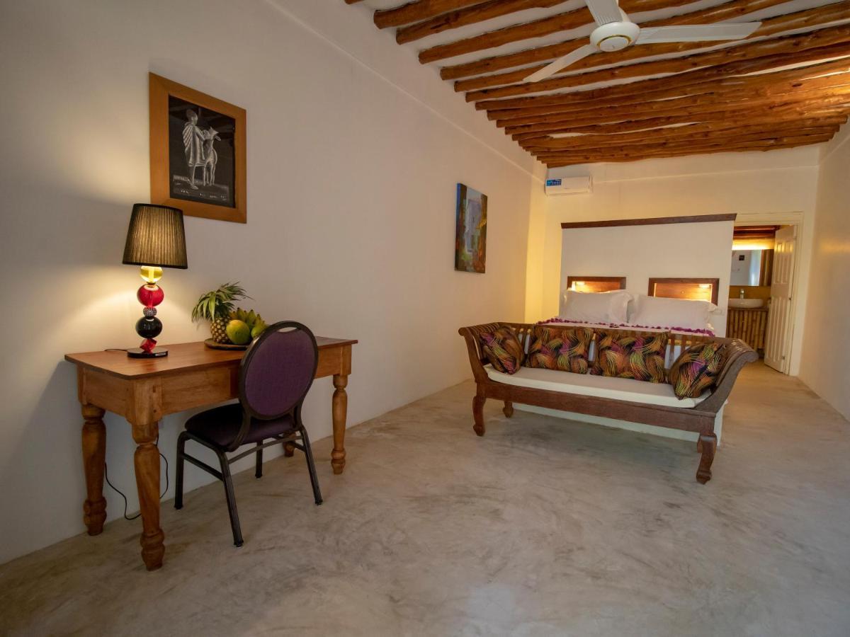 Tropical Oasis Boutique Hotel Michamvi Kae Ngoại thất bức ảnh